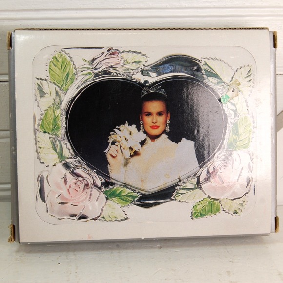 Vintage Glass Picture frame Studio Nova Etched painted roses 4x6 Home Decor - Picture 5 of 13